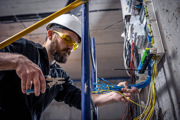Best Best Electricians Near Me  in Madisonville, TX