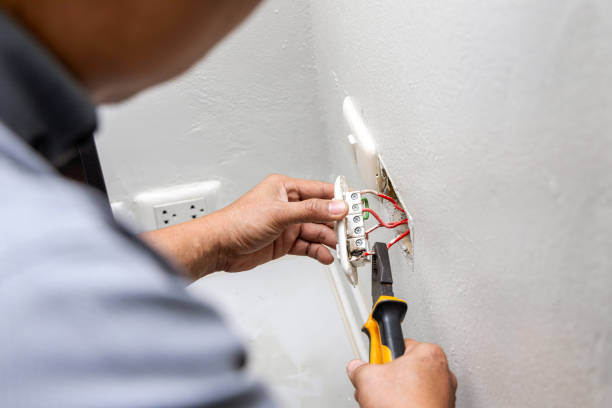 Best Electrical Contractors for Businesses  in Madisonville, TX